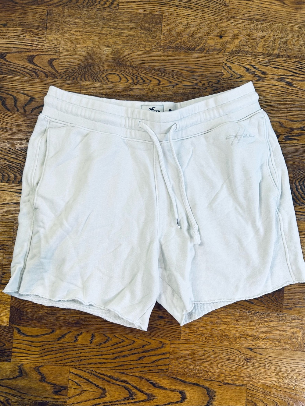 Hollister Must-Have Collection White Fleece Lounge Shorts